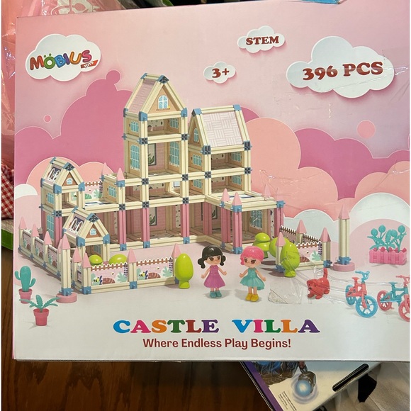 396-Piece 3D Princess Castle🏰 Villa DollHouse🏡Building Toy Set STEM Montessori - Picture 2 of 10